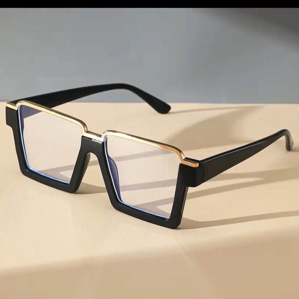 NEW Stylish Black and Gold Square Glasses